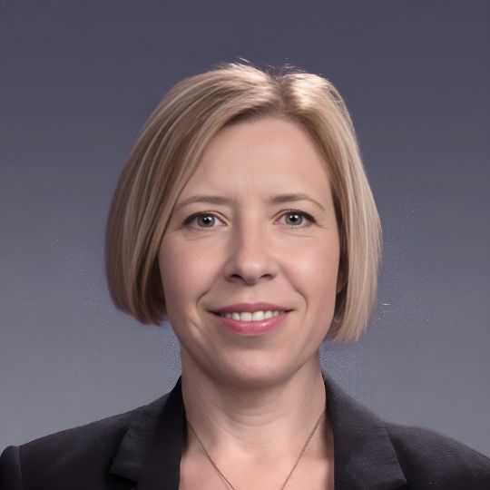 Dr. Anna Becker