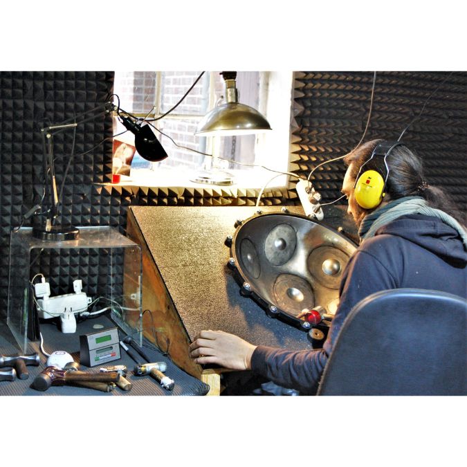 Bill Brown und Tim Baur Handpans Studio